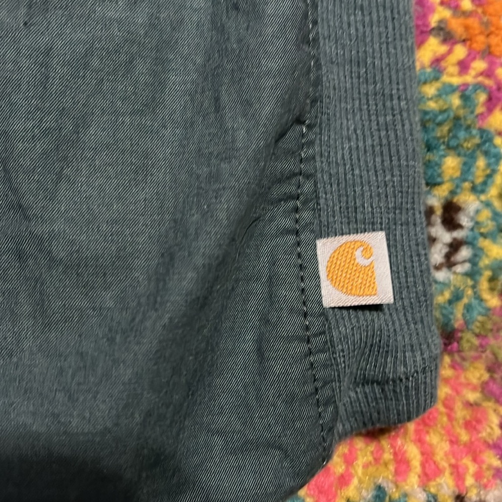 Carhartt button up women’s shirt. Deep teal color. Size M - Picture 6 of 8